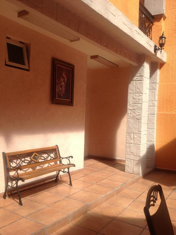 Hotel Genoves San Juan de los Lagos Exterior photo